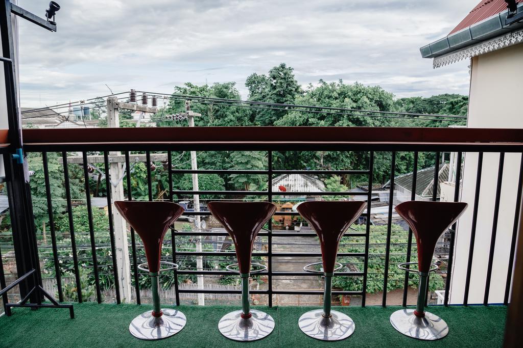 Cassette Hostel Чіангмай Екстер'єр фото