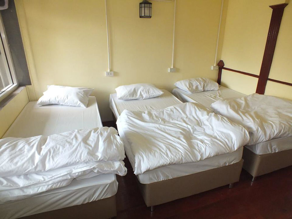 Cassette Hostel Чіангмай Екстер'єр фото