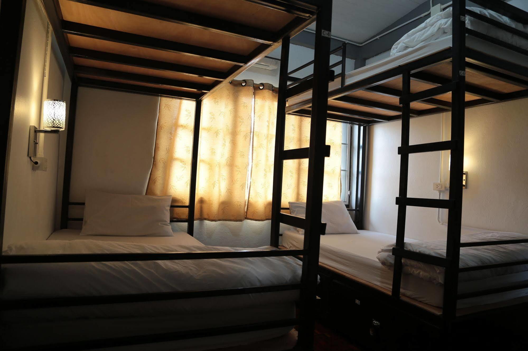 Cassette Hostel Чіангмай Екстер'єр фото