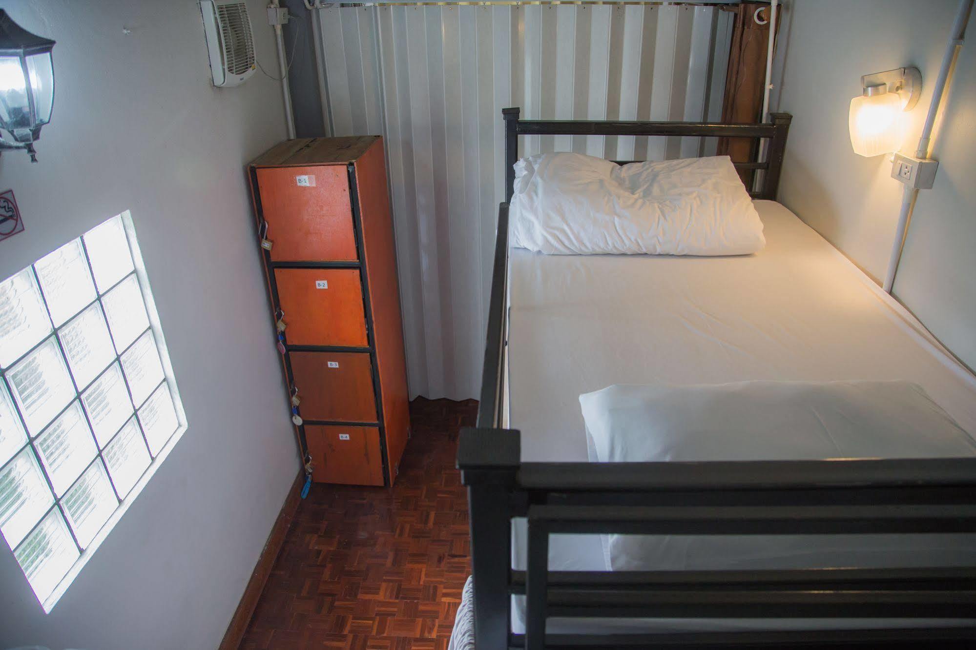 Cassette Hostel Чіангмай Екстер'єр фото