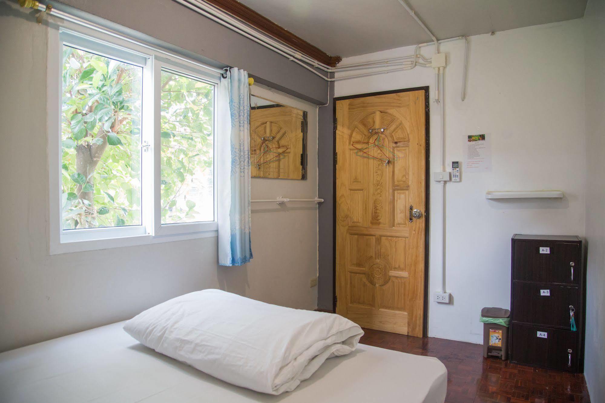 Cassette Hostel Чіангмай Екстер'єр фото
